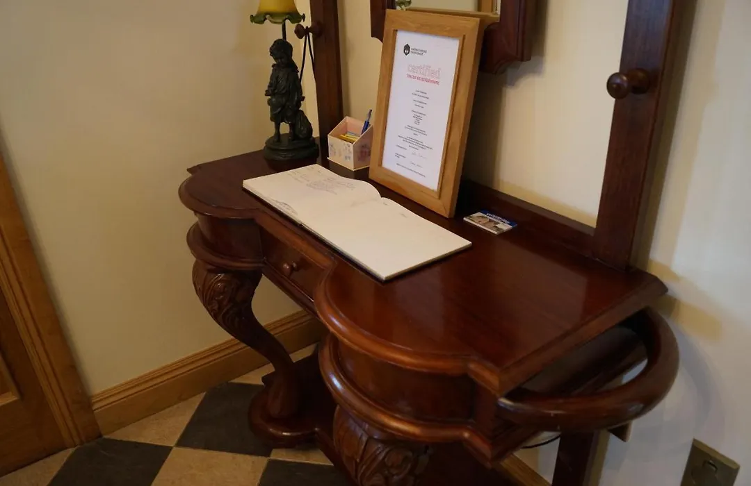 Kilcreeny Lodge-1